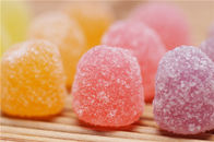 Gummy βιταμίνες φρούτων βιταμίνης C επιστρώματος ζάχαρης με τη μικτή μορφή πτώσεων γεύσης